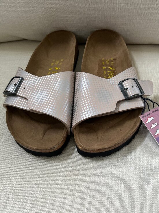 Birkenstock Shoes - NWT Birkenstock Papillio ~ Catalina Cushion Buckle Strap Sandal ~ 39 ~ sz. 8